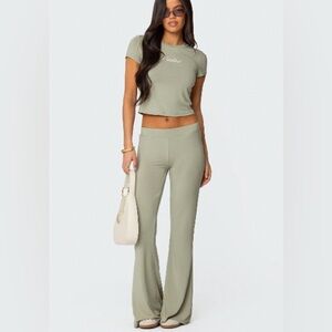 Edikted 	SO EDIKTED FLARED PANTS size M NWT